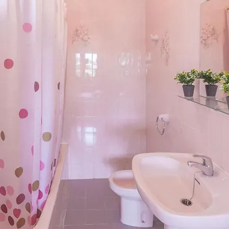 Rouillon 8 Apartamento *